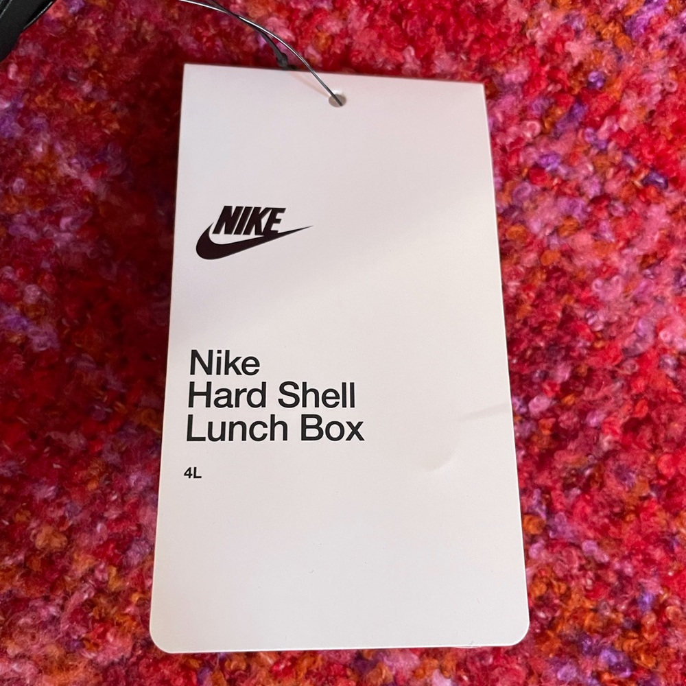 Nike Hard Shell w Fabric Lunch Box, 2 Pockets Rubber handle w Clip Insulated Red - Picture 8 of 8